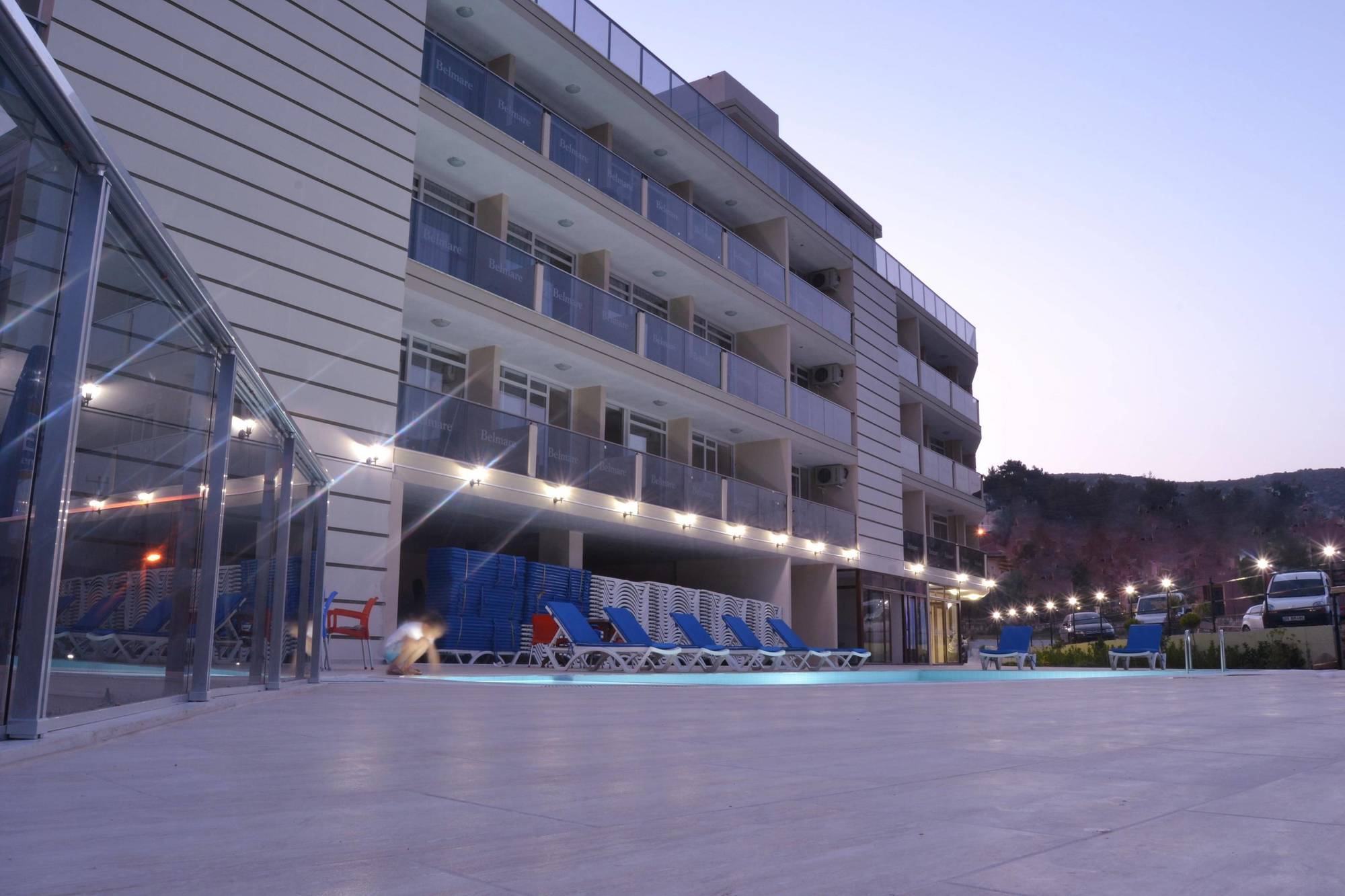 Belmare Hotel 쿠사다시 외부 사진