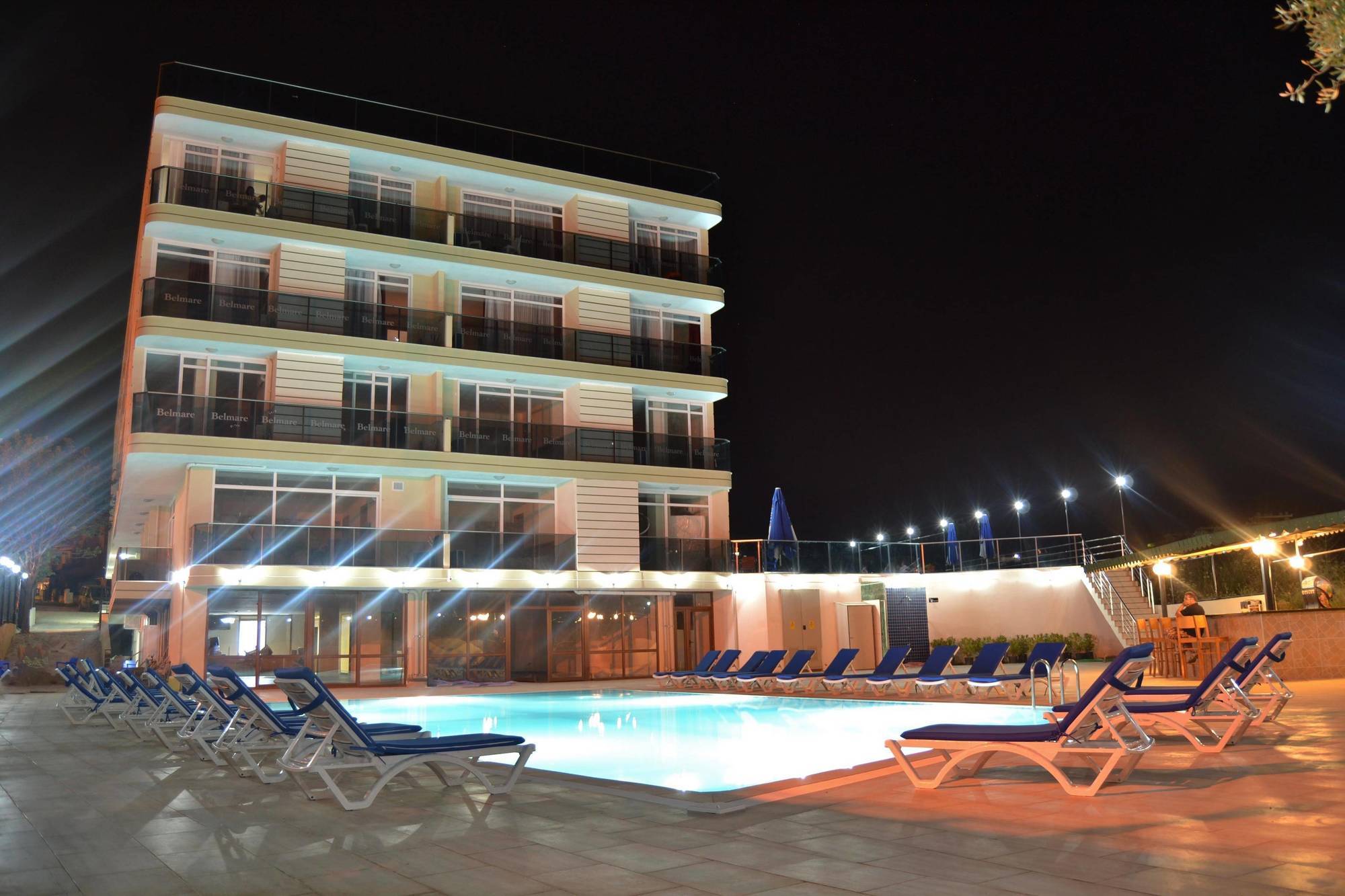 Belmare Hotel 쿠사다시 외부 사진