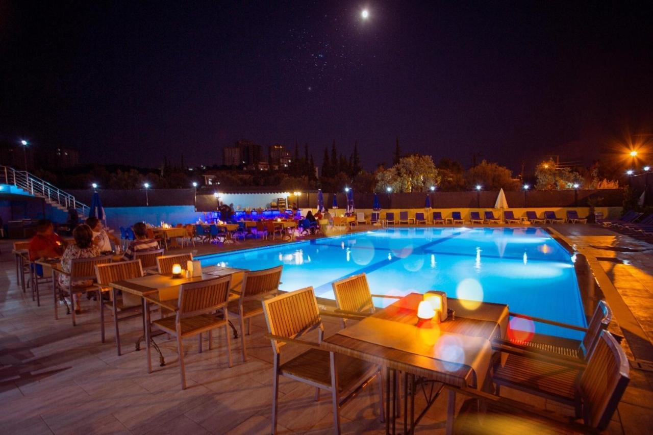 Belmare Hotel 쿠사다시 외부 사진